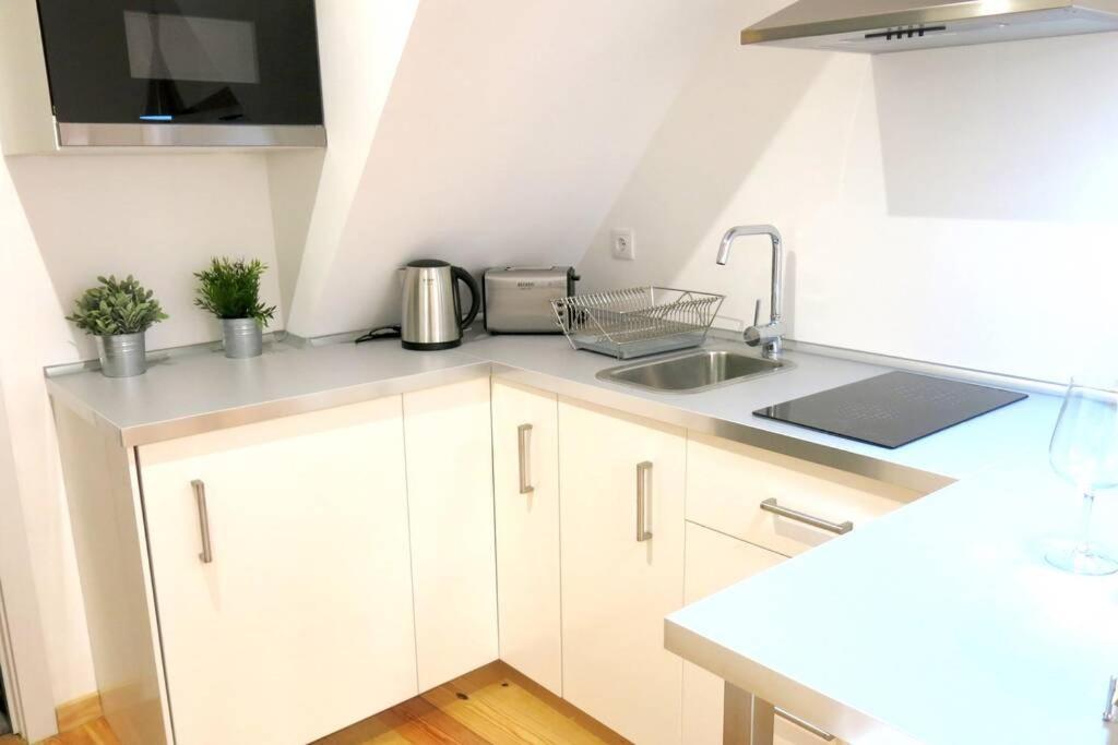 Beautiful Studio In Mouraria Lisboa Екстериор снимка
